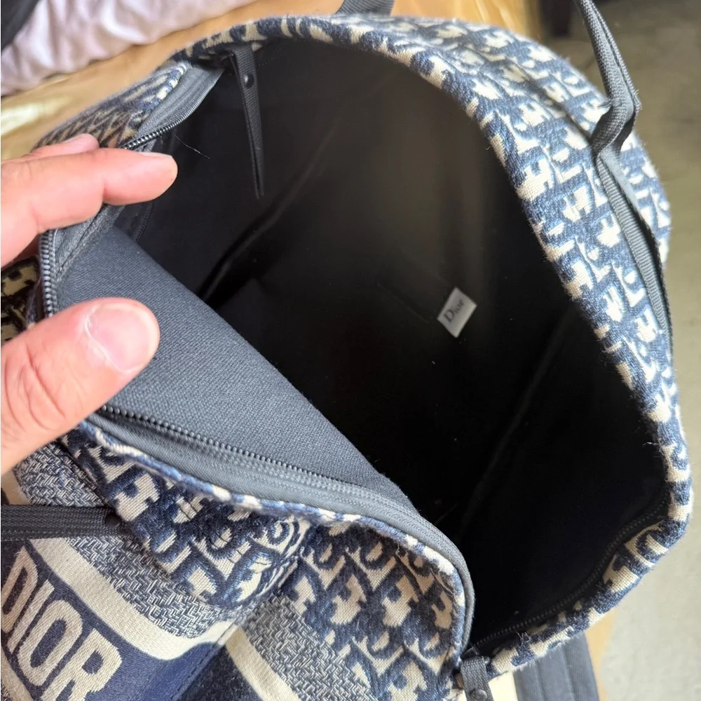 Luxury Monogram blue & cream Backpack - Picture 3 of 3